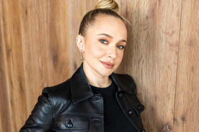 Was James Blunt the Famous 'Undressed Man'? Sleuths Link Singer to Hayden Panettiere's 'Traumatic' Boat Story