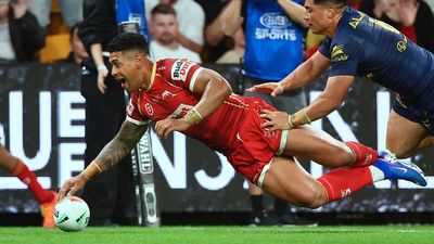 Just get it right: Ryles launches at bunker blooper