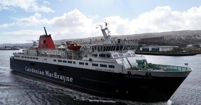 CalMac crew praised for 'outstanding' response to double emergency