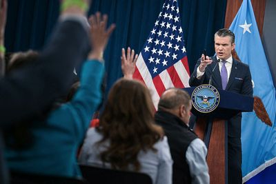 Pentagon targets "Stars & Stripes"