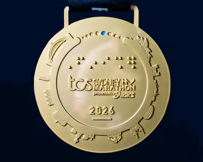 Sydney Marathon admits ‘unfortunate error’ as finisher’s medal depicts Munich stadium as race highlight