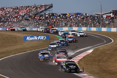 BTCC Donington Park: Morgan beats Sutton in opener