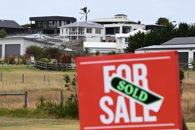 ‘Pent-up demand’: first home buyers chase more loans as property investors step back, data shows