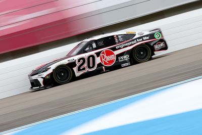 Christopher Bell explains what he saw after scary moment with tire changer