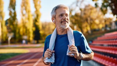 I asked an expert who works with seniors for 5 standing bodyweight exercises to build full-body strength and mobility: Here’s what he said