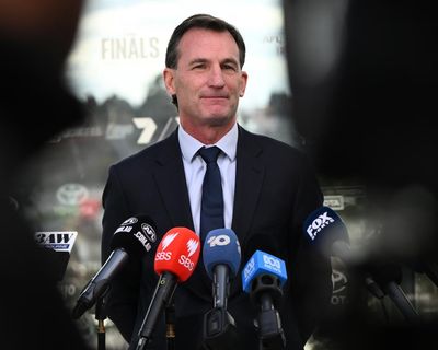 Banned Sydney Swans players not welcome at Brownlow ceremony as AFL delays inquiry until police probe concludes