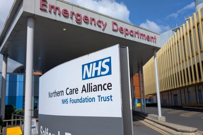More Than 350 NHS Staff Strike Over £80 Pay Loss as NHS Trust Declares Critical Incident