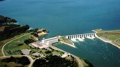 In 1955, the Army Corps closed Gavins Point Dam on the Missouri: 71 years later, Lewis and Clark Lake has grown into a Great Plains recreation hub