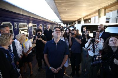 Burnham arrives in Kyiv to underscore UK support for Ukraine