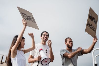 Vietnam's Gen Z Demands Justice Online After Politician Cleared Over Do Ngoc Phuong Thuy's Death