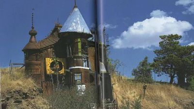 A newlywed Washington couple turned scrap metal and old car parts into a Junk Castle that cost them just $500
