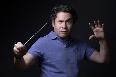 Maestro Gustavo Dudamel Turned His Los Angeles Farewell Into a Love Letter to Venezuela and Latin America with Chris Martin, Natalia Lafourcade, Lasso and More- VIDEO