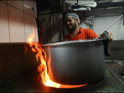 FDA suspends licenses of five restaurants at Mumbai Cricket Association over hygiene issues