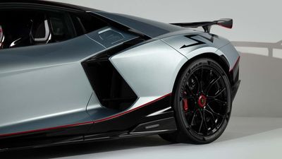 Lamborghini Isn't Worried About China... Yet