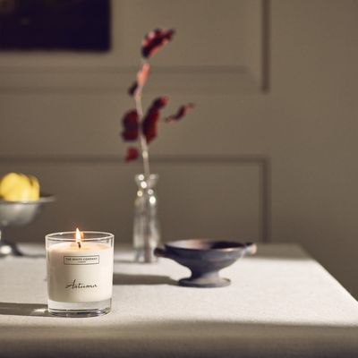 Autumn is (un)officially here! The White Company just brought back its cult favourite Autumn candle – but be quick, it famously sells out fast