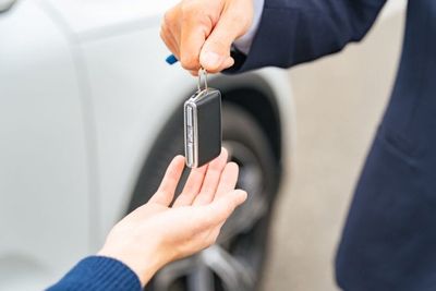 7 Things You Should Never Let a Car Dealer Talk You Into Because You’re Focused on the Monthly Payment