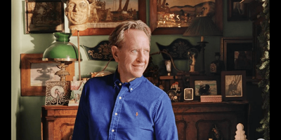 'All or Nothing': Richard E Grant Brutally 'Edited Out' People From His Life After Wife's 2021 Death