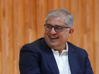 Axis Bank bets on data centres to gold loans to outpace industry credit growth