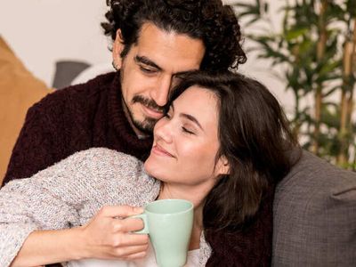 Why Finding Love in Your 30s Feels So Exhausting