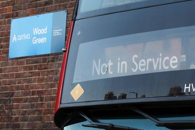 London bus strikes to resume over working conditions in extreme heat