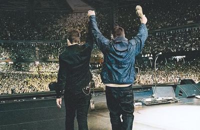 Oasis tour documentary makers hid cameras during Gallagher brothers' first rehearsal in 15 years