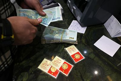 Trump Says Iran's Economy Is Collapsing. The Rial, Inflation And Oil Revenues Paint The Picture.