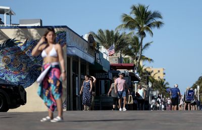 "Quebec of the South" Emptying Out: Canadian Visitors Drop 14% in Florida