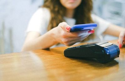 8 Things Women Should Stop Volunteering to Pay For