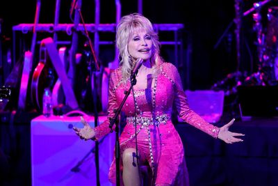 Dolly Parton’s team issues new statement on her death and funeral plans
