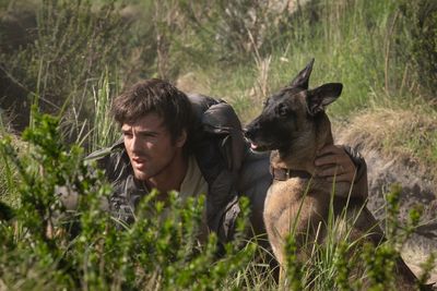‘The Dog Stars’ Review: Ridley Scott Sci-Fi Joins The Pantheon Of Mournful Post-Apocalyptic Thrillers