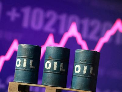 Some Indian refiners, a global energy major plan to avoid Iran-blacklisted ships amid Hormuz risk
