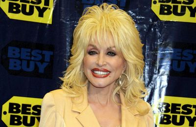 Dolly Parton battling cancer before death