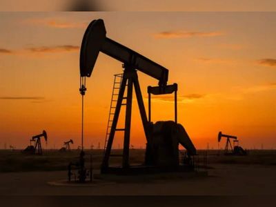 Indian refiners widen oil search as attacks hurt Russian flows