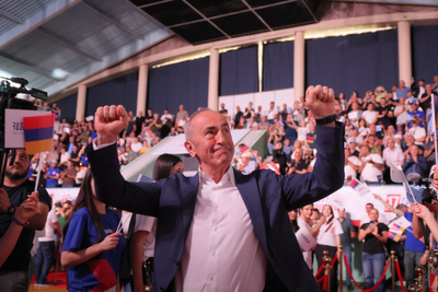 Former Armenian President Robert Kocharyan and Son Arrested Over Corruption Charges