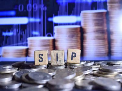 Midcap emerges as strong SIP option with 17.59% average 10-year return: WhiteOak Capital