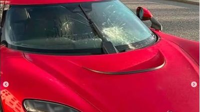 First Customer Koenigsegg Gemera Smashed Outside Luxury Hotel