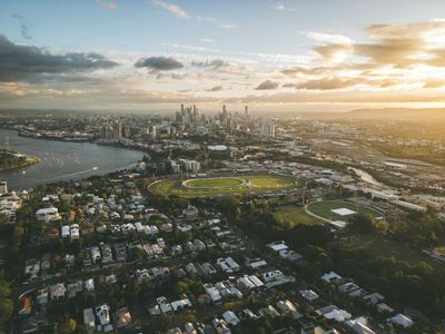 Brisbane's Housing Squeeze Ahead of the 2032 Olympics: What Investors Need to Know