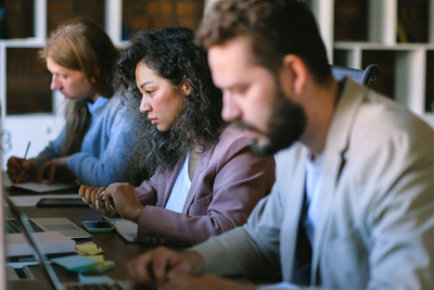 AI May Be Hitting Young Workers First as Employment Gap Widens to 19%