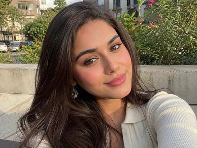 Why Some Women's Makeup Looks Freshly Applied Hours Later?
