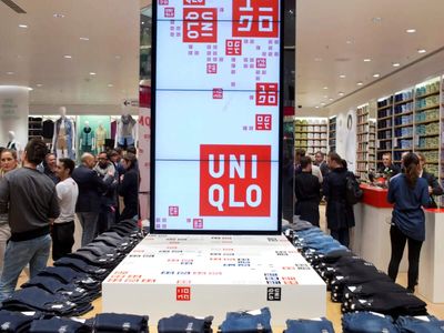 Japanese textile firms, including Uniqlo, eye higher investment, sourcing from India: Goyal