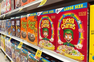 General Mills removes artificial dyes from its cereals including Lucky Charms and Trix