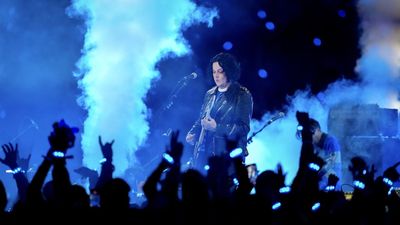 "Thank you, Dolly, for a lifetime of giving back and making the world a little brighter." Watch Jack White pay tribute to Dolly Parton onstage in London by covering Jolene