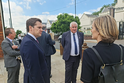 Conservative-Reform UK Rift Deepens as Robert Jenrick Attacks Kemi Badenoch Over Giorgia Meloni Row