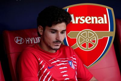 Arsenal begin breakthrough Julian Alvarez talks: report