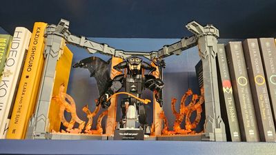I really like the Lego Balrog Book Nook set, but there are some major caveats that stop it from being the slam dunk it deserves to be