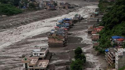 EU joins aid effort as more than 1,300 remain missing after Nepal floods