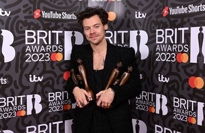 Harry Styles remembers Dolly Parton during Madison Square Garden show