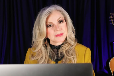 Dolly Parton's Sister Labels Trump's Behaviour 'Deranged' After Claims the Late Singer Was a Secret MAGA Fan