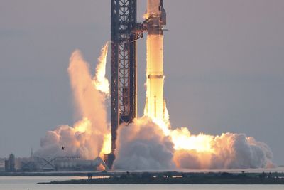 SpaceX Stock Is Still Down 39% From Its Peak: JPMorgan Says Buy, But One Target Sees $95