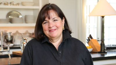 Ina Garten Uses Benjamin Moore's Edgecomb Gray to Rewrite Clinical Farmhouse Conventions – It’s 2027's Warmest Neutral